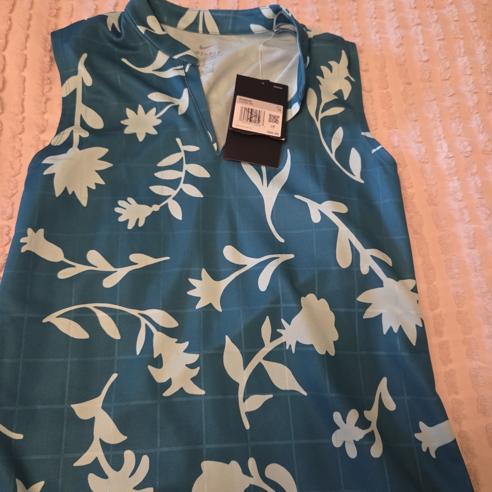 NWT Women's Nike Golf Polo